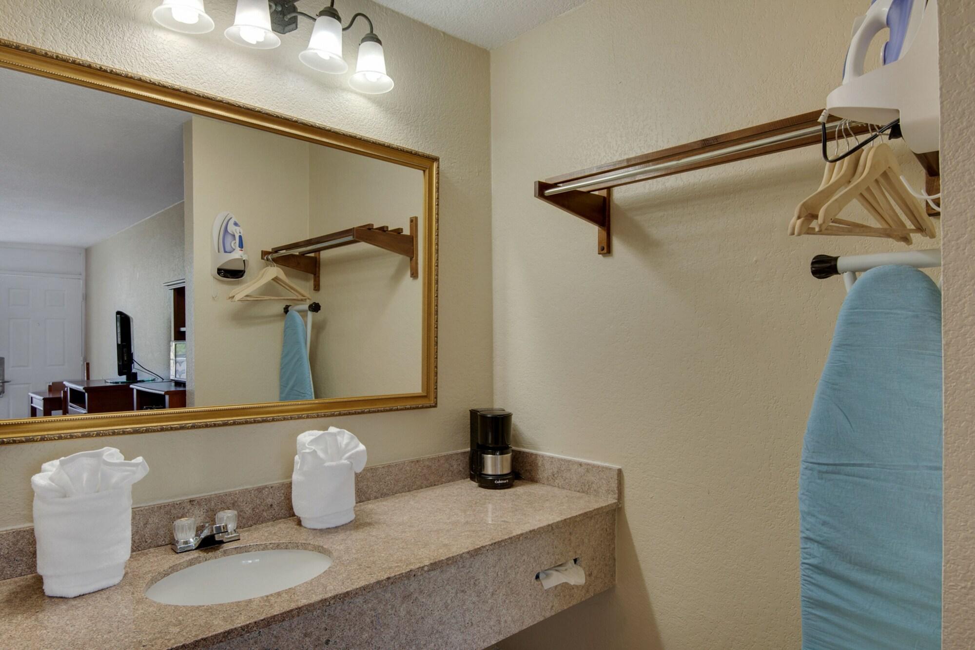 Baymont By Wyndham Panama City Beach Kültér fotó